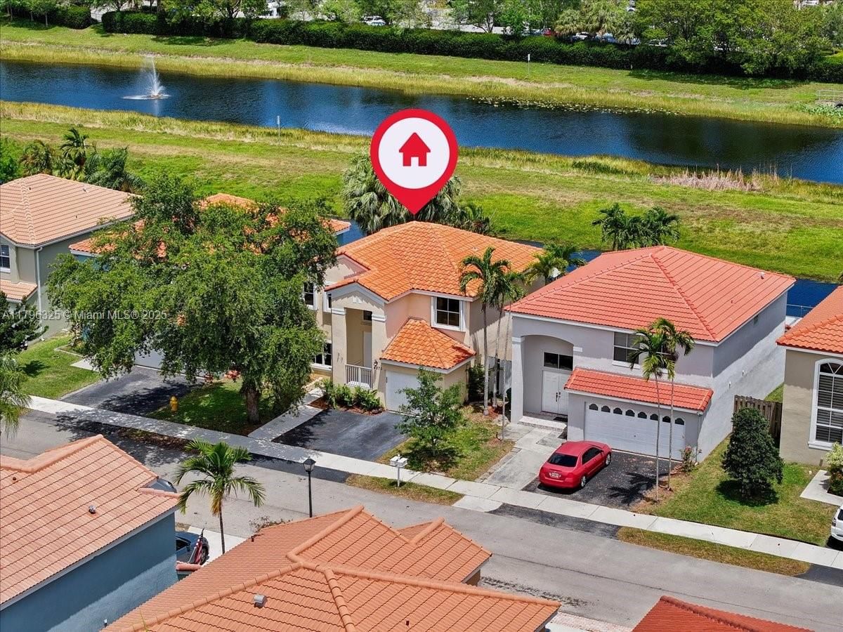Real estate property located at 4370 82nd Way, Broward, Orange Drive-pine Island, Davie, FL