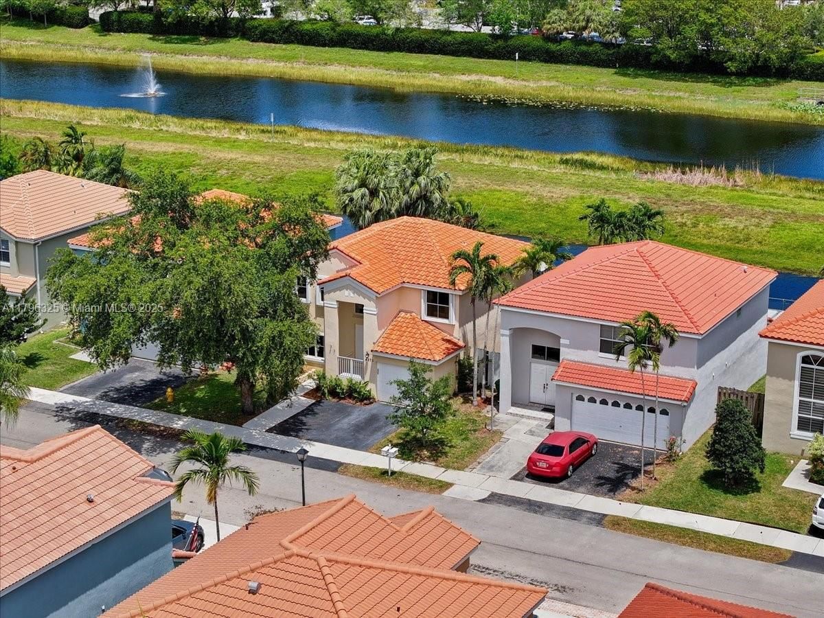 Real estate property located at 4370 82nd Way, Broward, Orange Drive-pine Island, Davie, FL