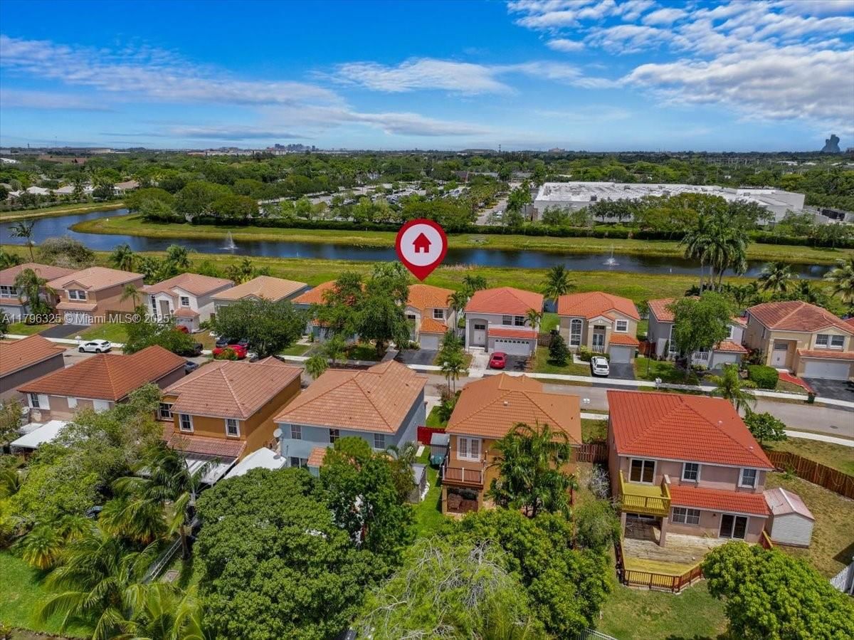 Real estate property located at 4370 82nd Way, Broward, Orange Drive-pine Island, Davie, FL