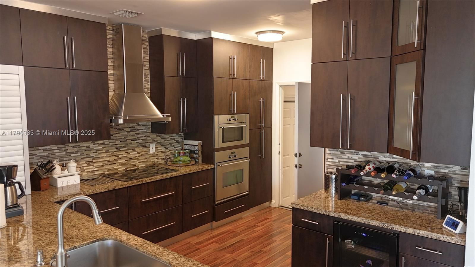 Real estate property located at 1374 159th Ave, Broward, Towngate, Pembroke Pines, FL