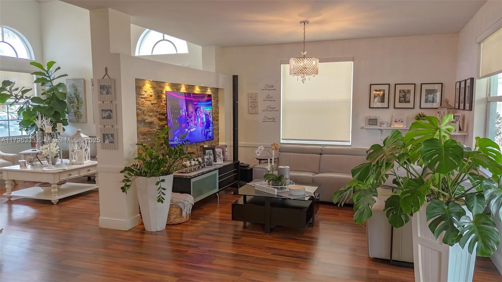 Real estate property located at 1374 159th Ave, Broward, Towngate, Pembroke Pines, FL