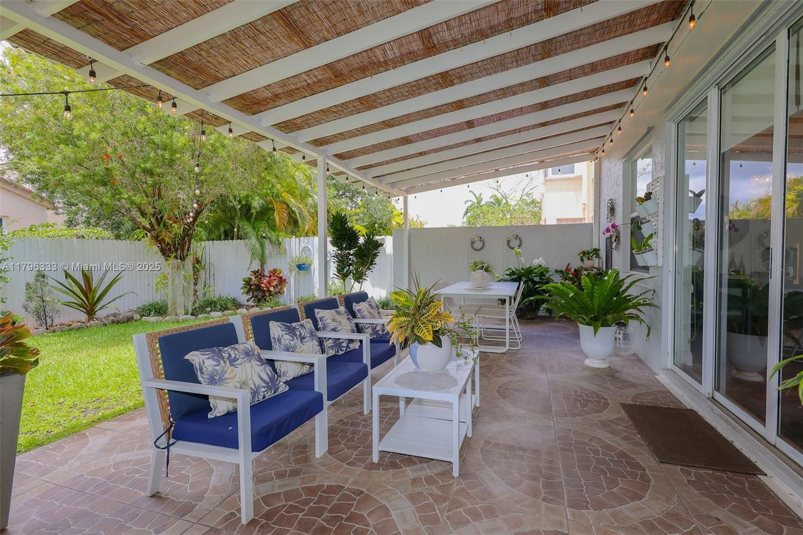 Real estate property located at 1374 159th Ave, Broward, Towngate, Pembroke Pines, FL