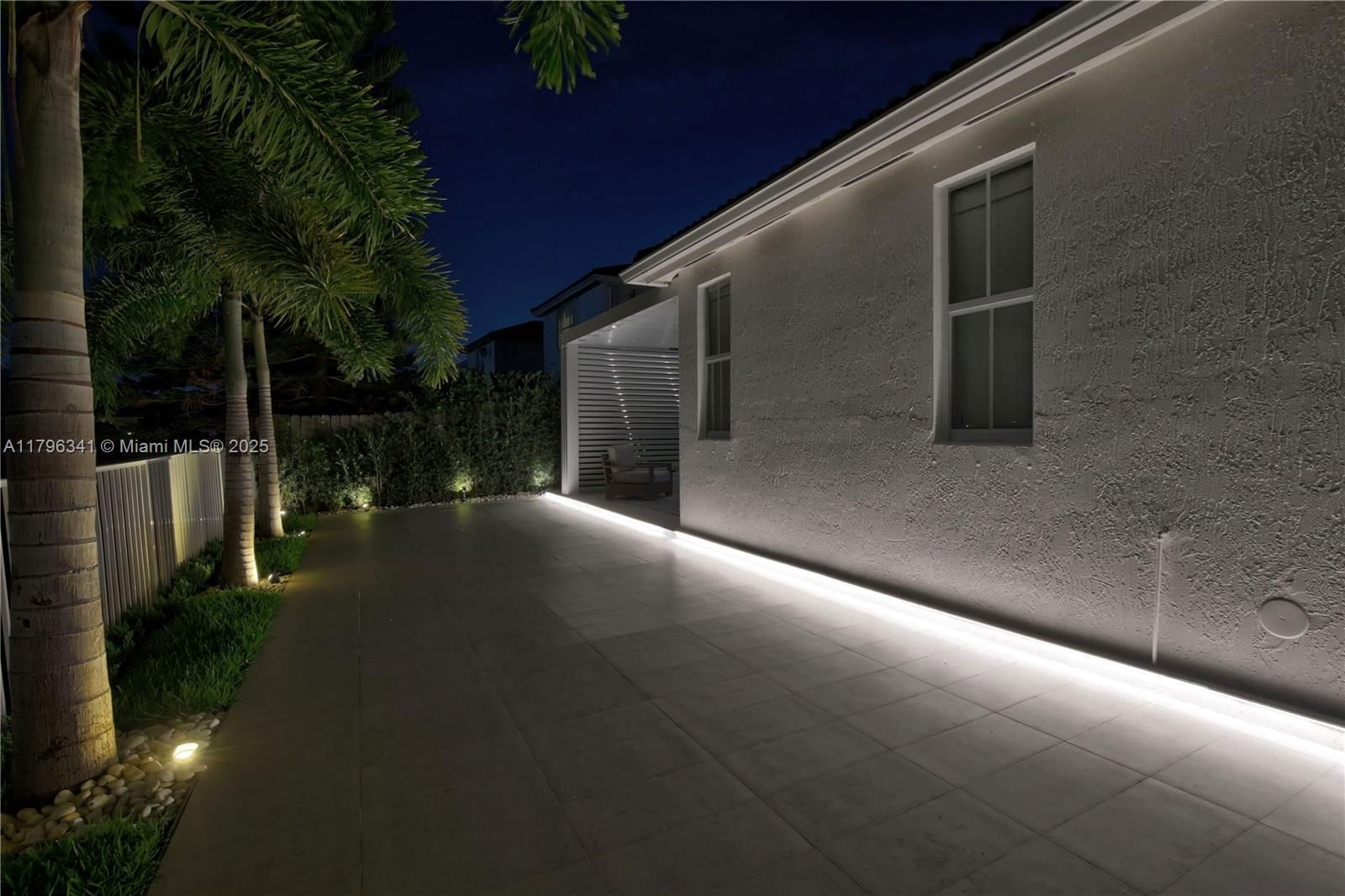 Real estate property located at 11265 78th St, Miami-dade, Doral Isles North Sec One, Doral, FL
