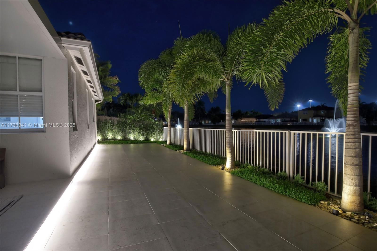 Real estate property located at 11265 78th St, Miami-dade, Doral Isles North Sec One, Doral, FL