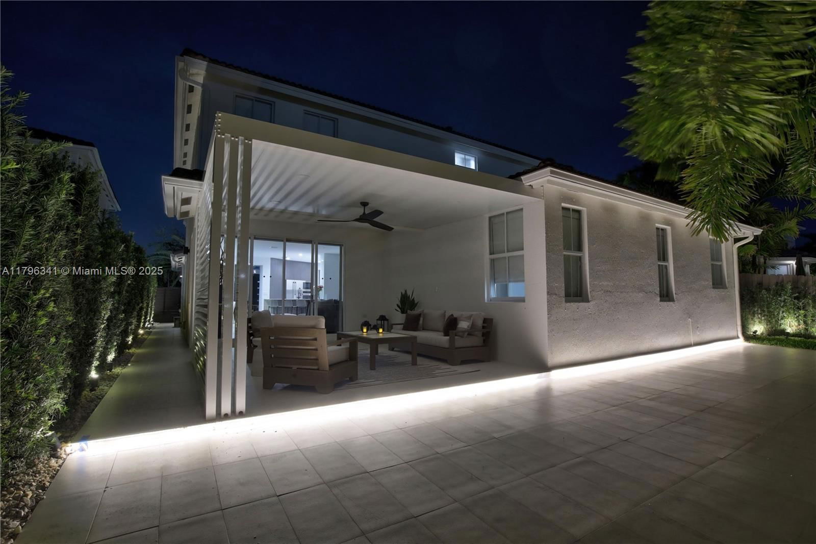 Real estate property located at 11265 78th St, Miami-dade, Doral Isles North Sec One, Doral, FL