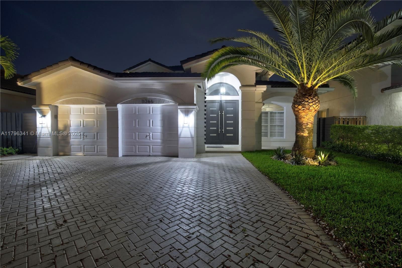 Real estate property located at 11265 78th St, Miami-dade, Doral Isles North Sec One, Doral, FL