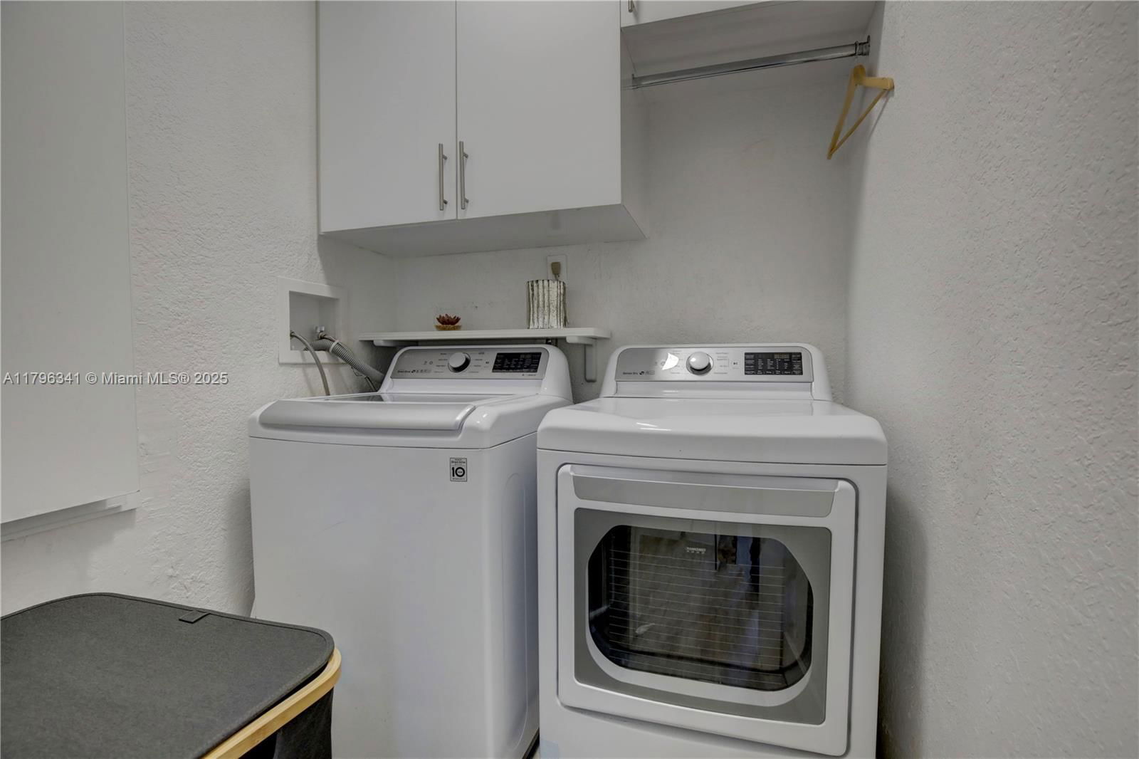 Real estate property located at 11265 78th St, Miami-dade, Doral Isles North Sec One, Doral, FL