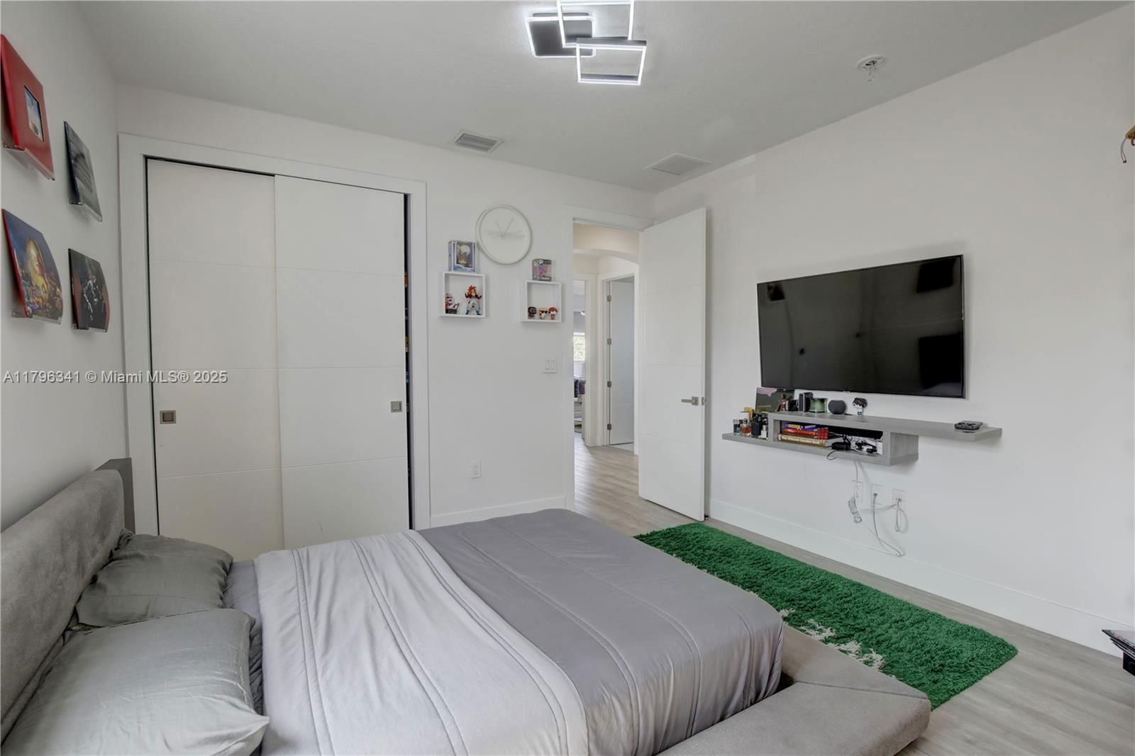 Real estate property located at 11265 78th St, Miami-dade, Doral Isles North Sec One, Doral, FL