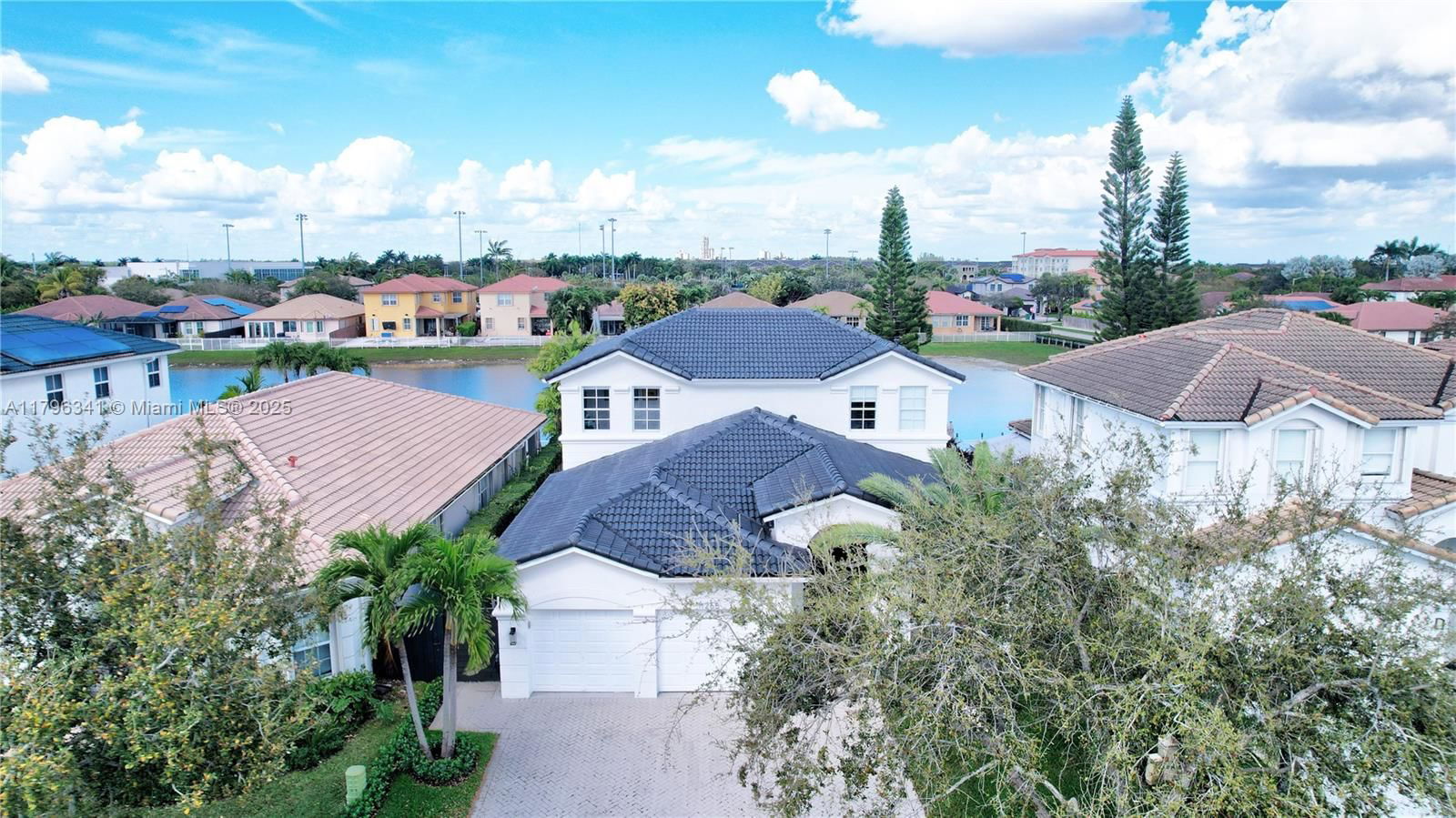 Real estate property located at 11265 78th St, Miami-dade, Doral Isles North Sec One, Doral, FL