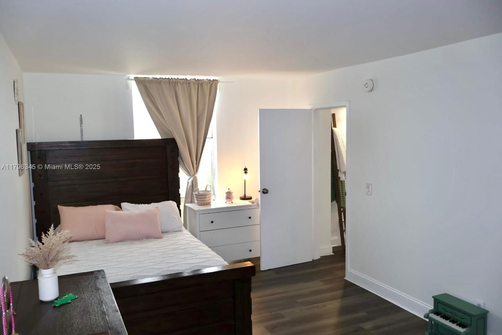 Real estate property located at 13499 Biscayne Blvd. #610, Miami-dade, Sailboat Cay Condo, North Miami, FL