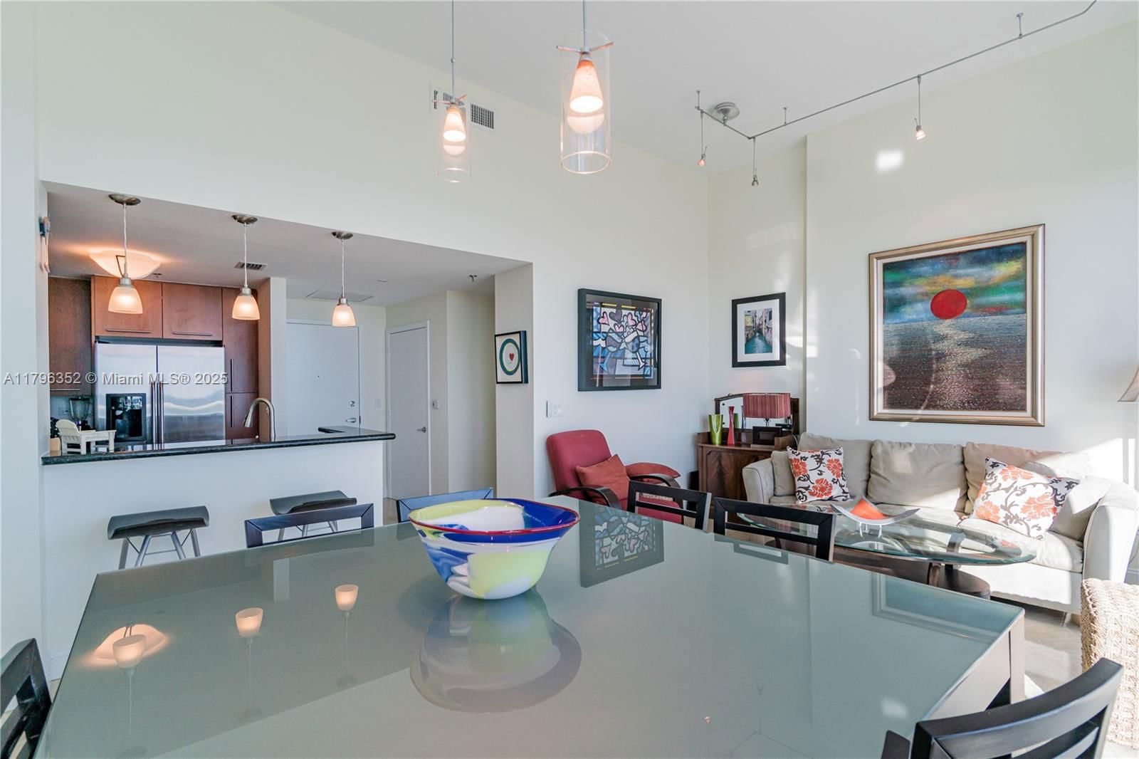 Real estate property located at 6515 Collins Ave #1806, Miami-dade, Belaire On The Ocean Condo, Miami Beach, FL