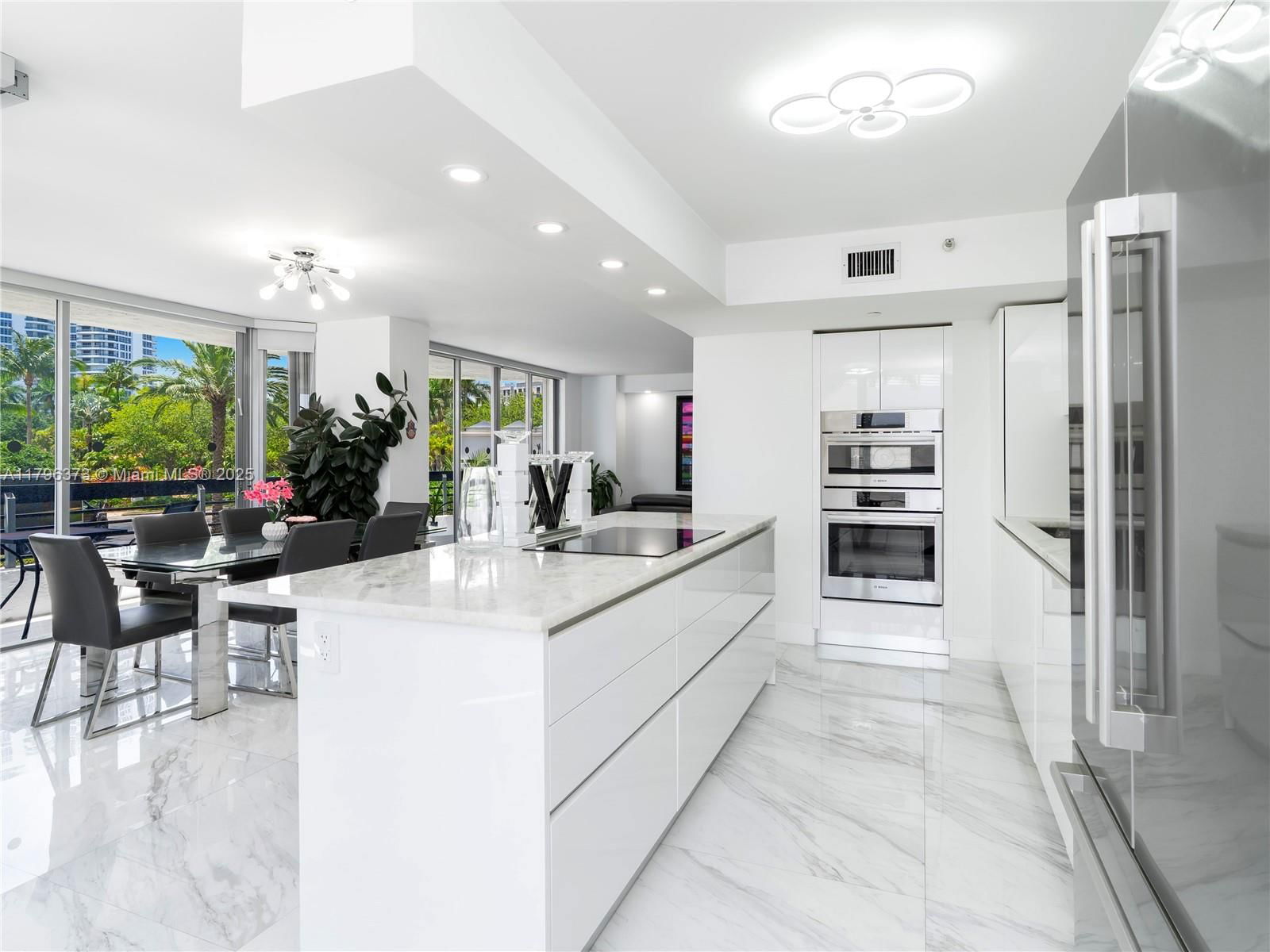 Real estate property located at 19195 36th Ct #201, Miami-dade, Mystic Pointe Condo No Tw, Aventura, FL