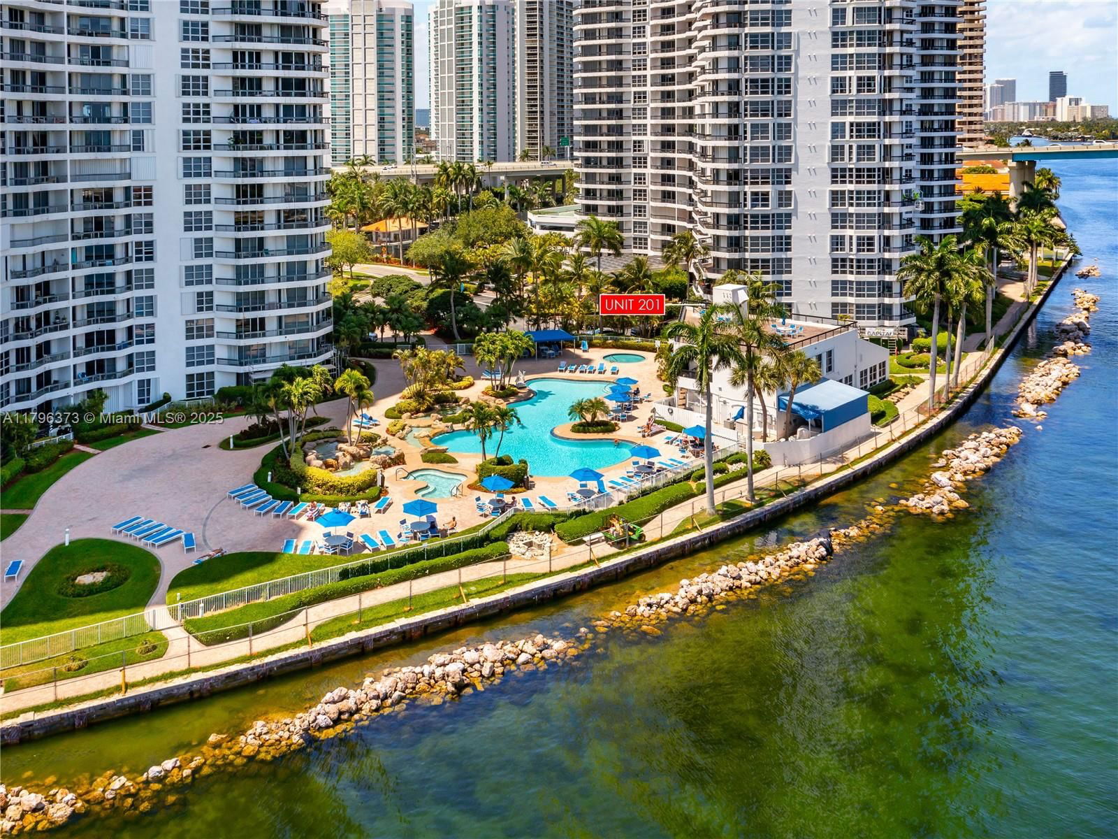 Real estate property located at 19195 36th Ct #201, Miami-dade, Mystic Pointe Condo No Tw, Aventura, FL