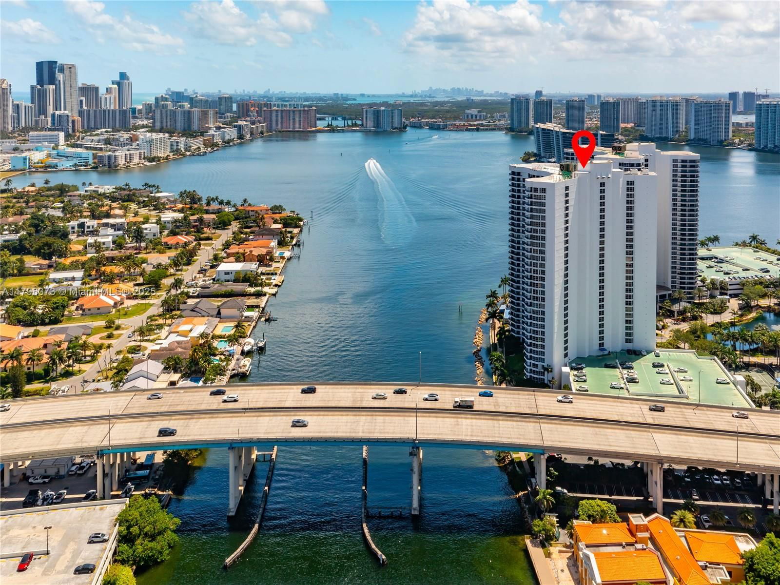 Real estate property located at 19195 36th Ct #201, Miami-dade, Mystic Pointe Condo No Tw, Aventura, FL