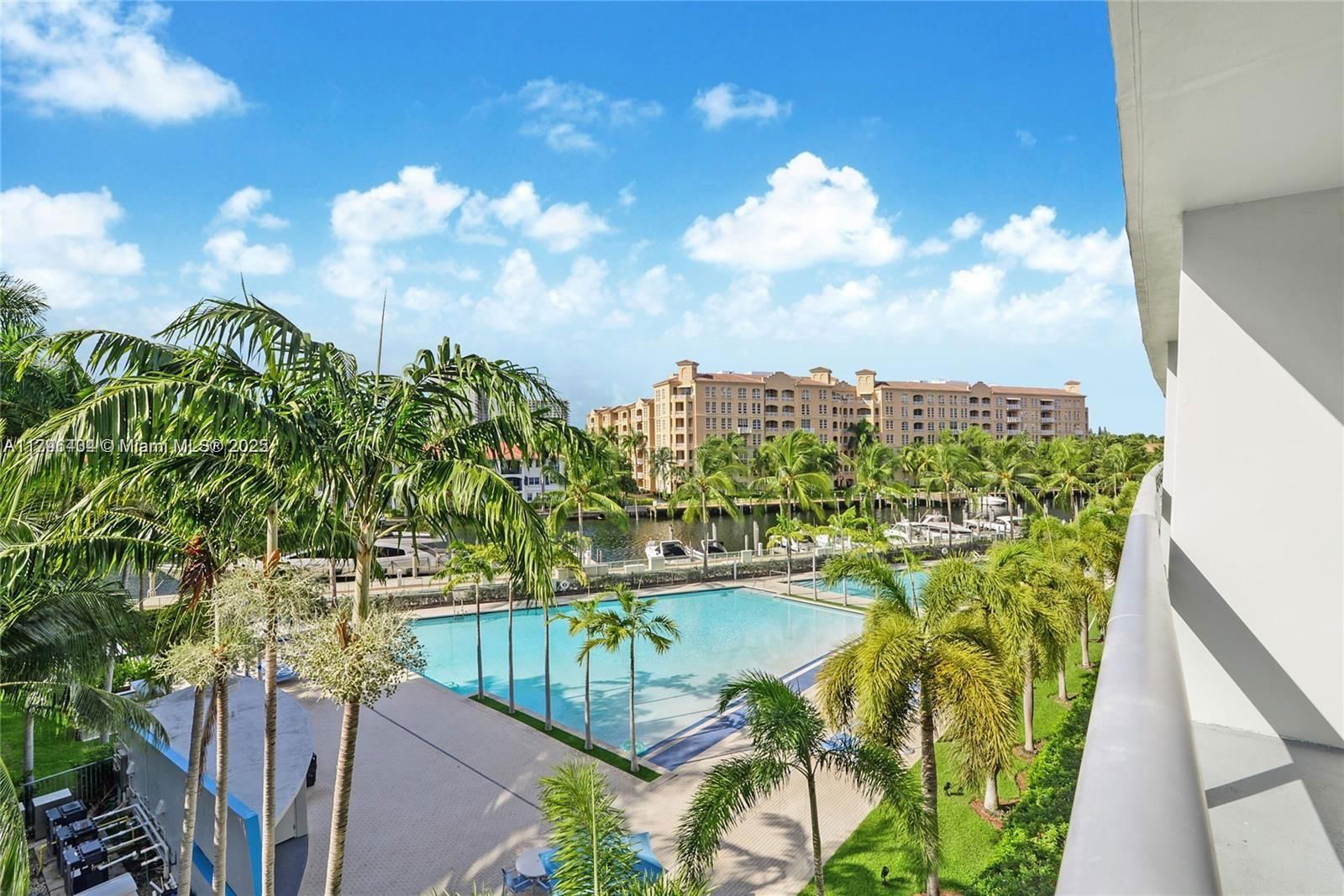 Real estate property located at 2950 188th St #441, Miami-dade, Artech Residences At Aven, Aventura, FL