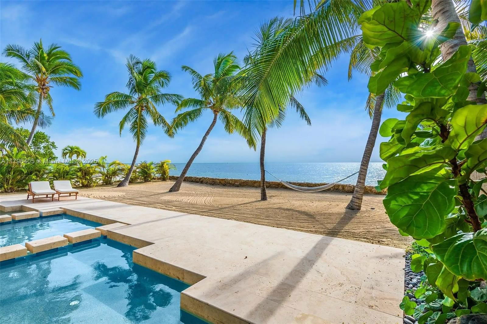 Real estate property located at 60 Ocean Front Drive, Monroe, Key Largo Ocean Shore, Key Largo, FL