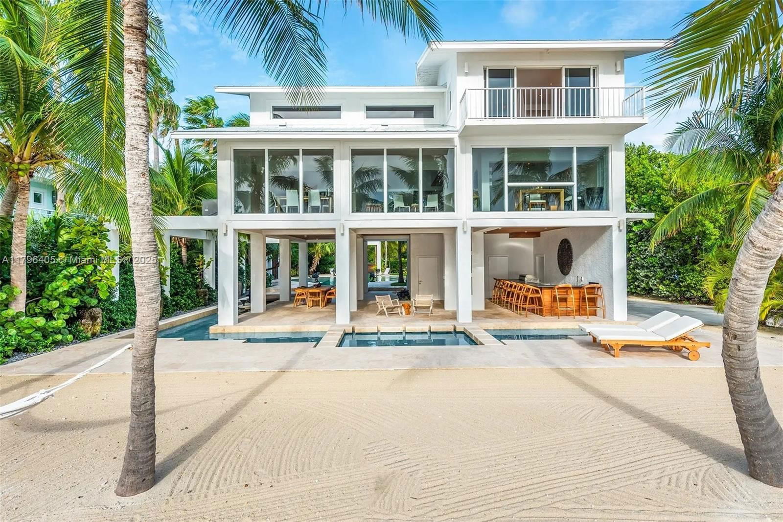 Real estate property located at 60 Ocean Front Drive, Monroe, Key Largo Ocean Shore, Key Largo, FL