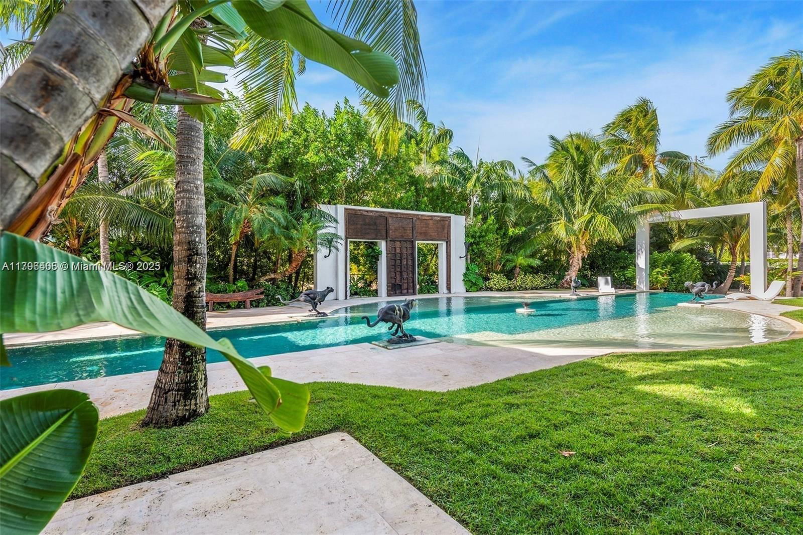 Real estate property located at 60 Ocean Front Drive, Monroe, Key Largo Ocean Shore, Key Largo, FL