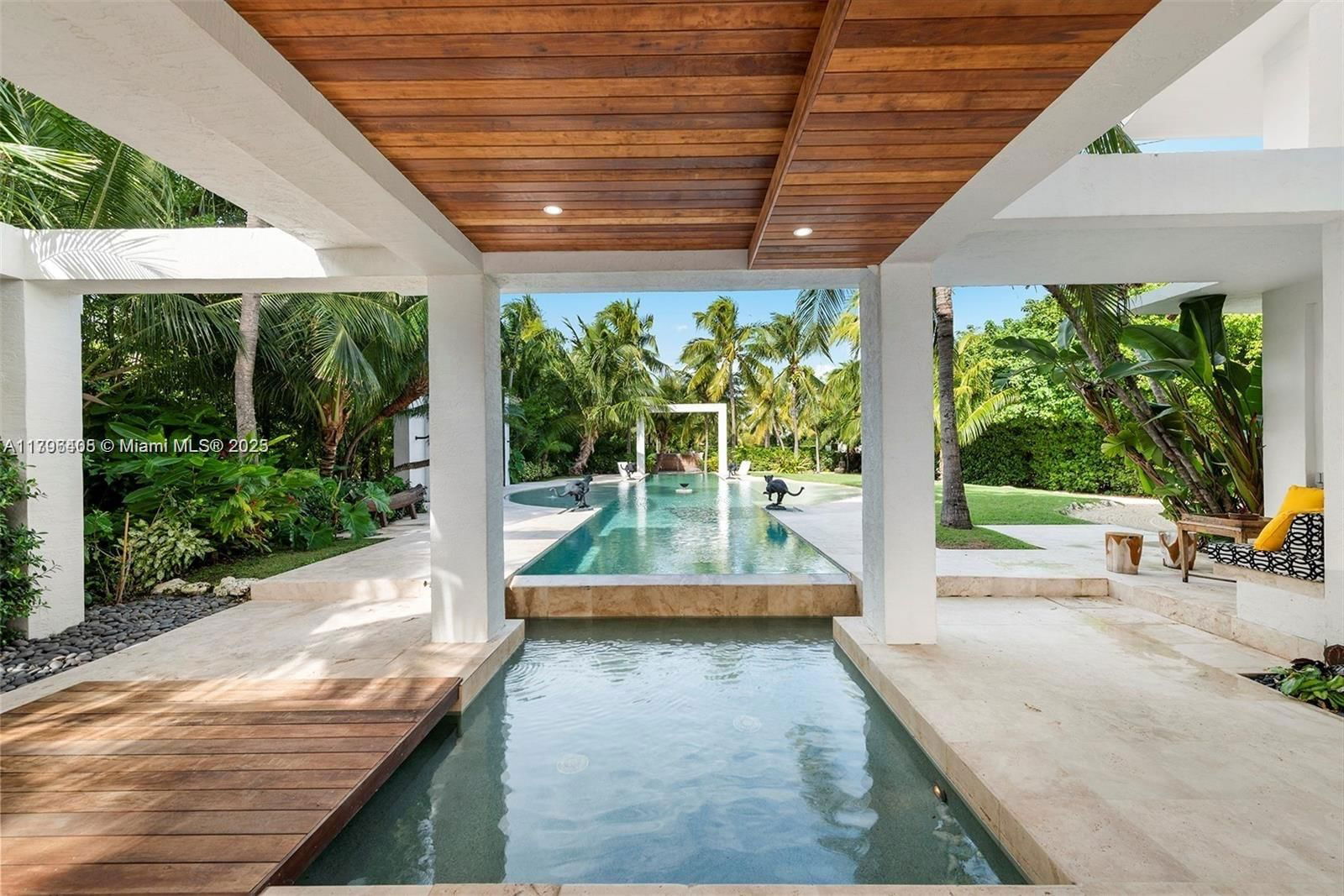 Real estate property located at 60 Ocean Front Drive, Monroe, Key Largo Ocean Shore, Key Largo, FL