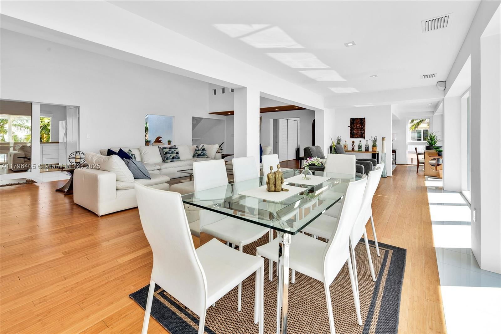 Real estate property located at 60 Ocean Front Drive, Monroe, Key Largo Ocean Shore, Key Largo, FL