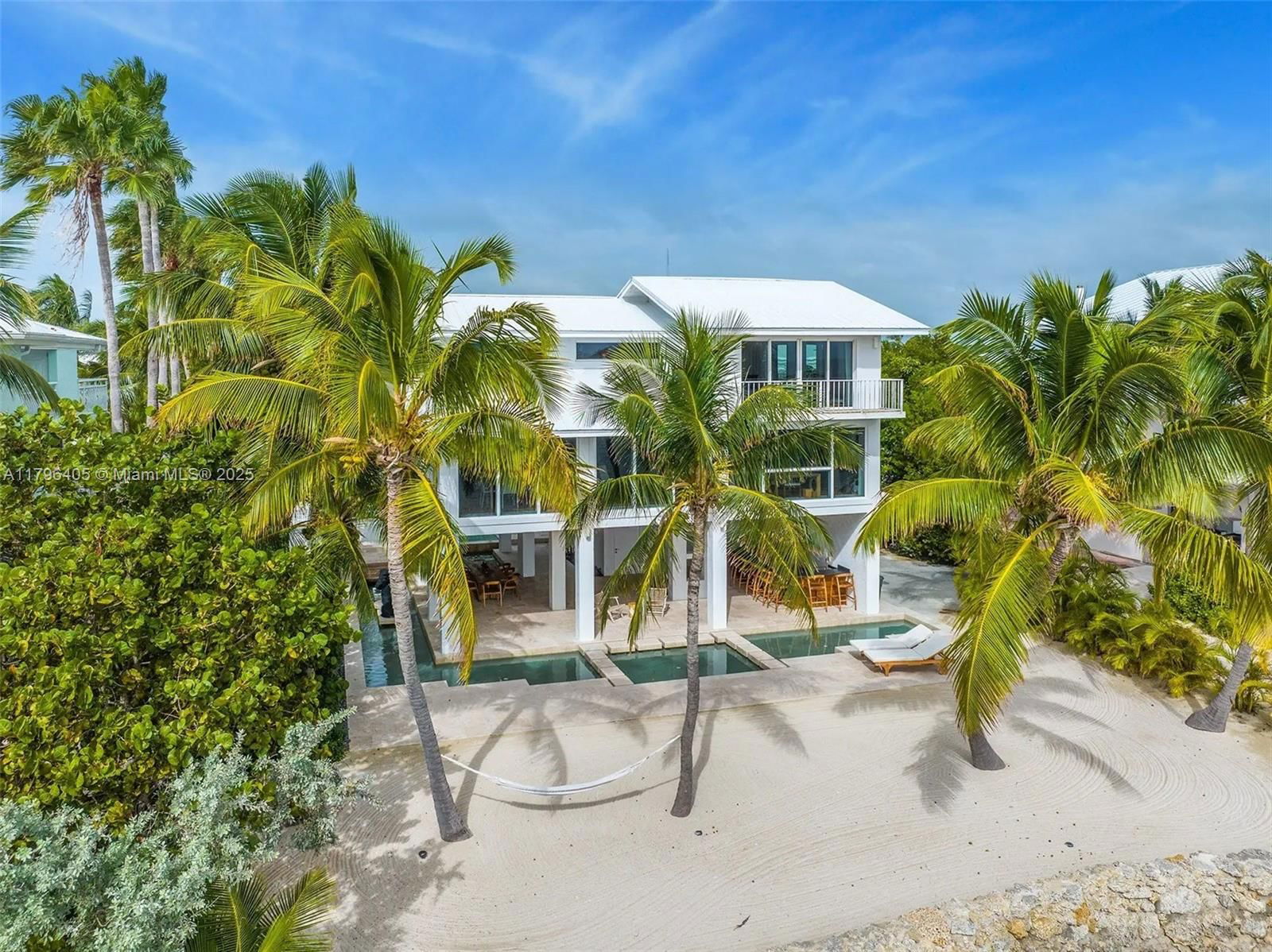 Real estate property located at 60 Ocean Front Drive, Monroe, Key Largo Ocean Shore, Key Largo, FL