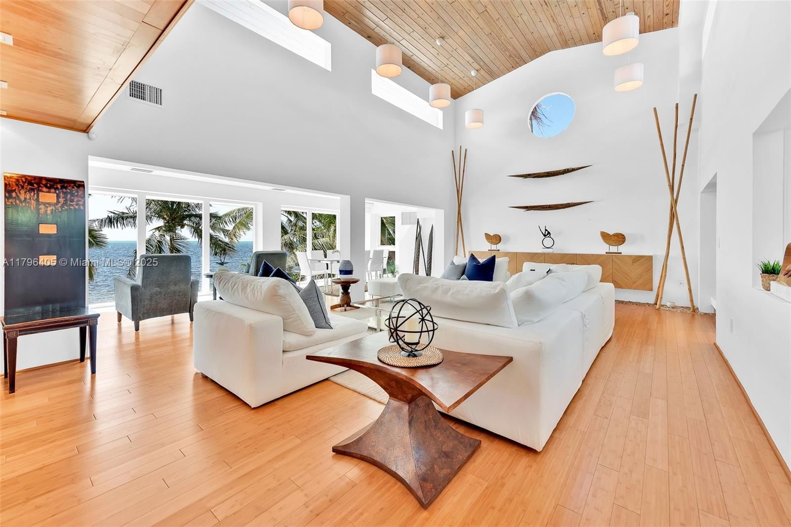 Real estate property located at 60 Ocean Front Drive, Monroe, Key Largo Ocean Shore, Key Largo, FL