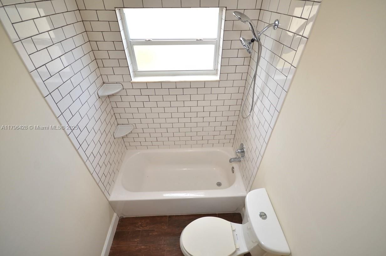 Real estate property located at 2459 11th St #4A, Miami-dade, Twin Homes Village Ii Con, Miami, FL