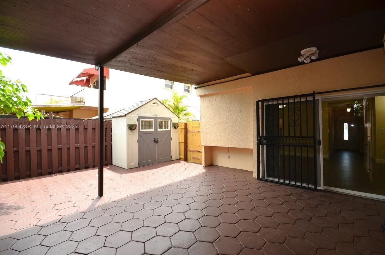 Real estate property located at 2459 11th St #4A, Miami-dade, Twin Homes Village Ii Con, Miami, FL