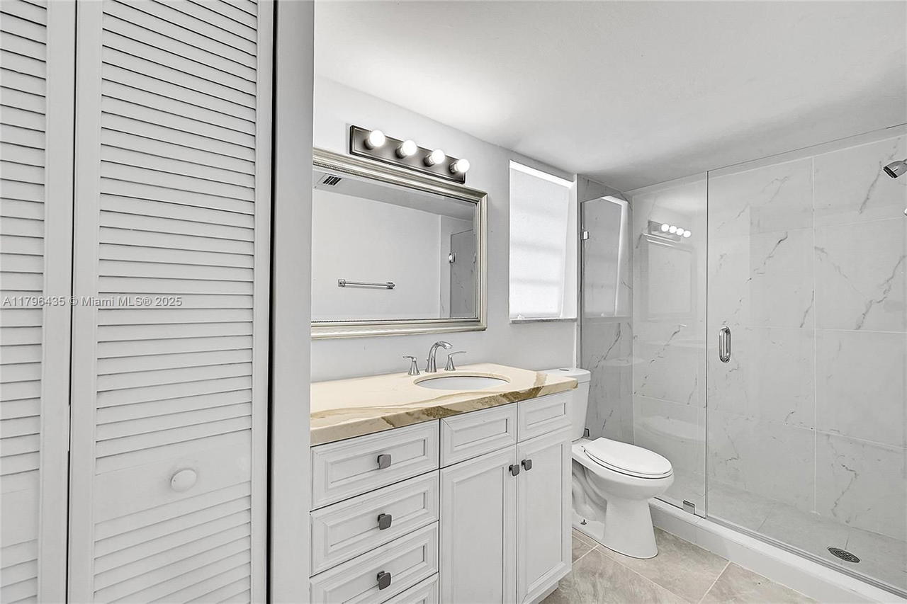 Real estate property located at 607 State Road 7 #1E, Broward, Applegreen Condo Apts 1, Margate, FL