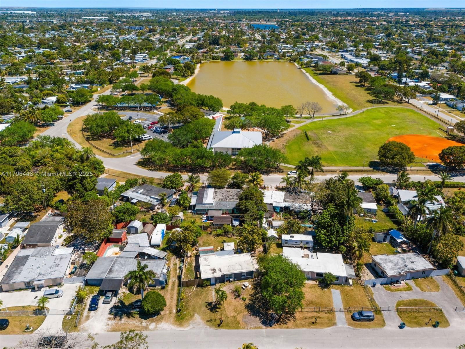 Real estate property located at 29351 Idaho Rd, Miami-dade, Leisure City Sec 2 Corr P, Homestead, FL