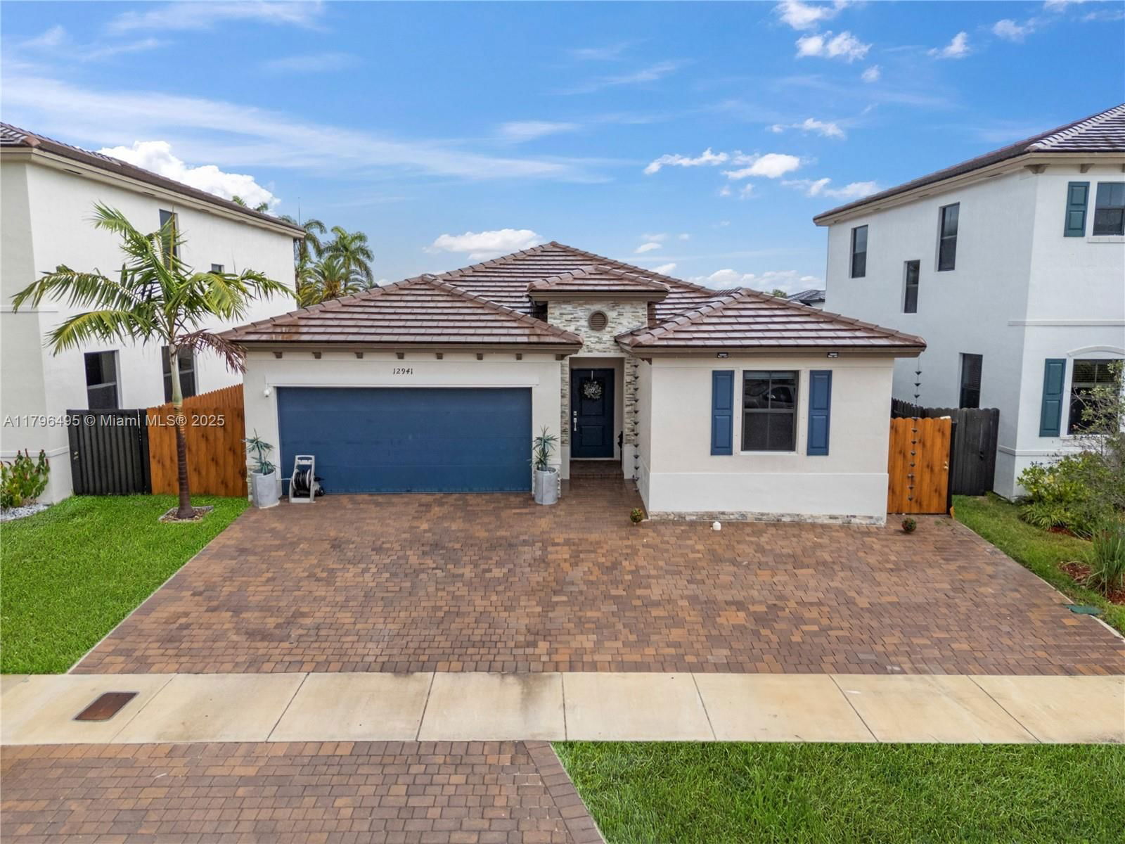 Real estate property located at 12941 229th St, Miami-dade, Kendall Assemblage, Miami, FL