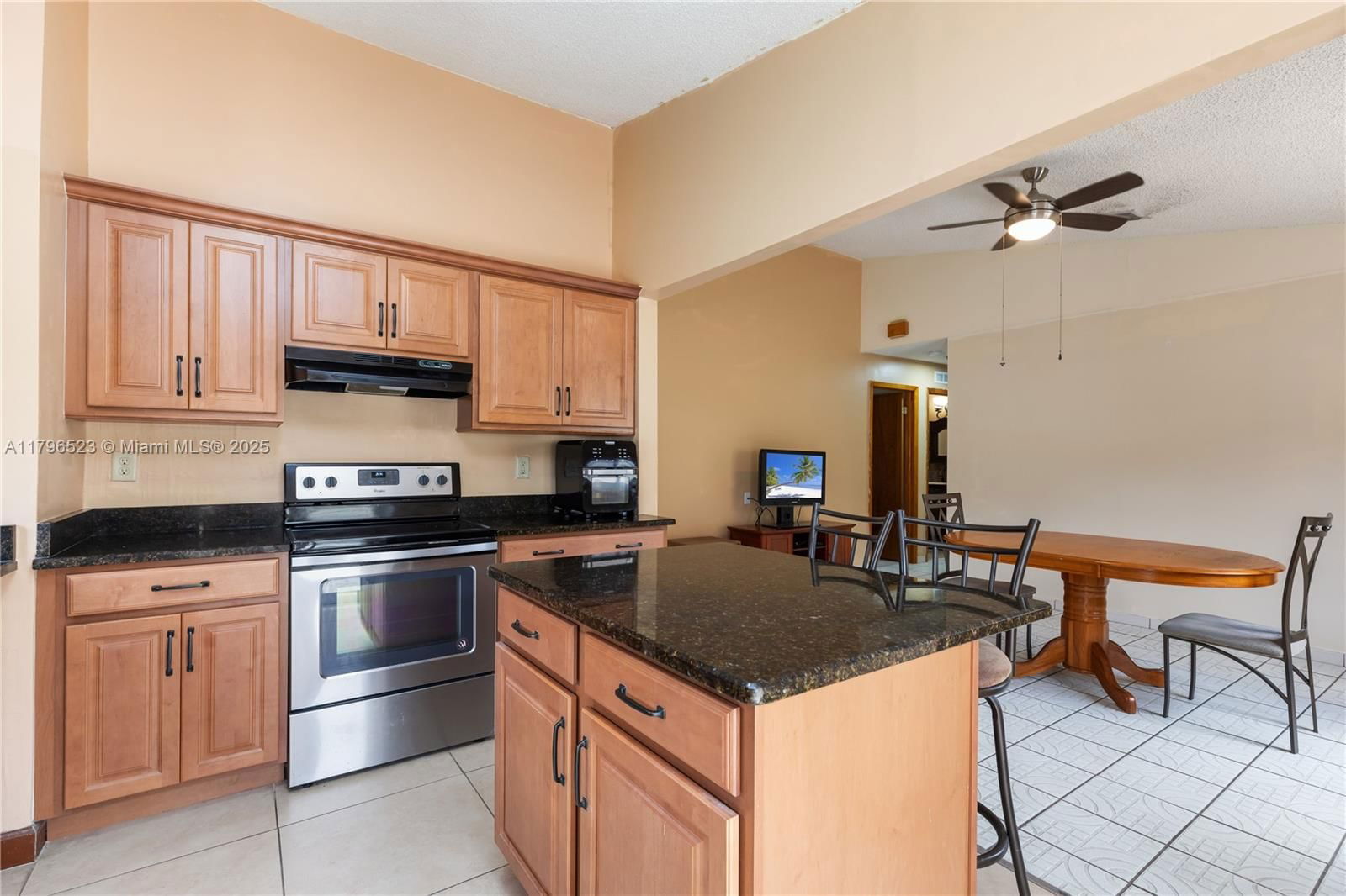 Real estate property located at 11475 181st St, Miami-dade, Grapevine, Miami, FL
