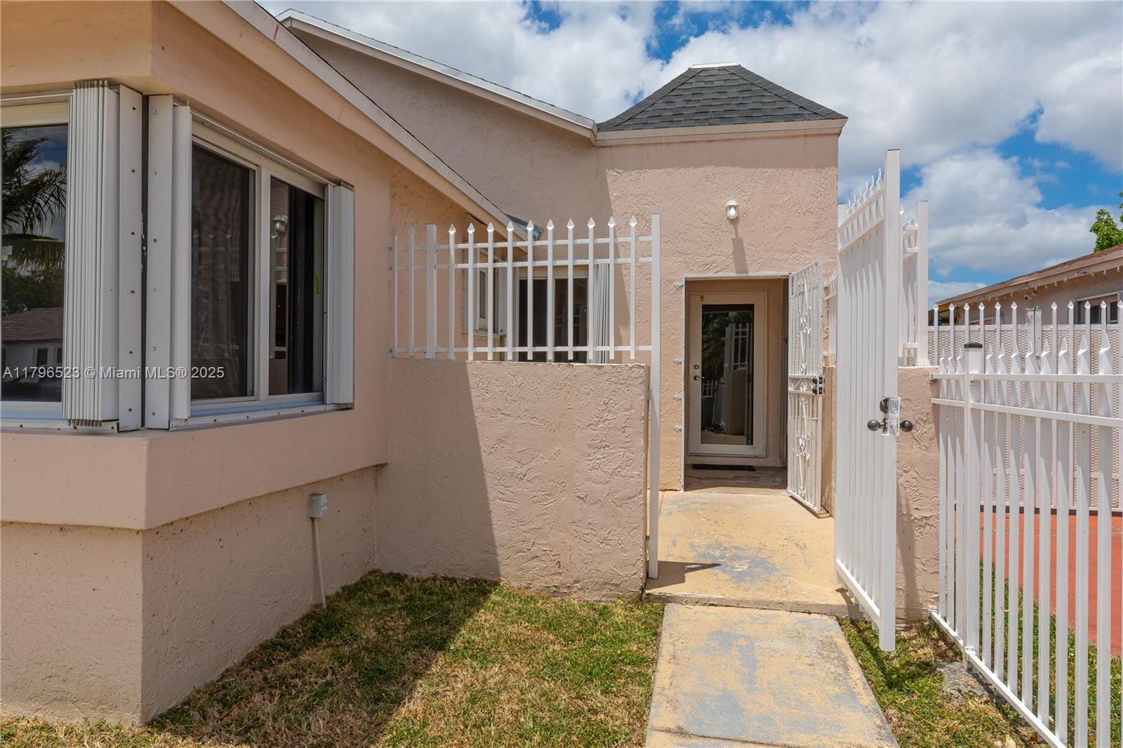 Real estate property located at 11475 181st St, Miami-dade, Grapevine, Miami, FL