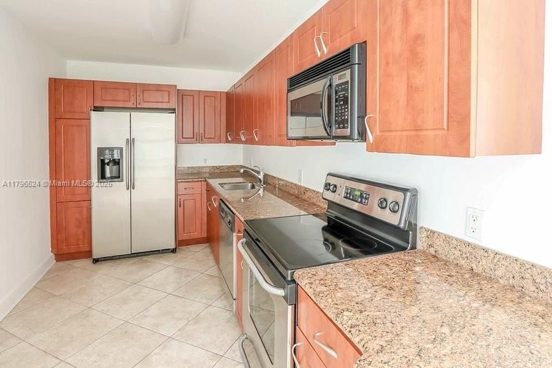 Real estate property located at 401 69th St #505, Miami-dade, 401 Blu Of North Beach Co, Miami Beach, FL