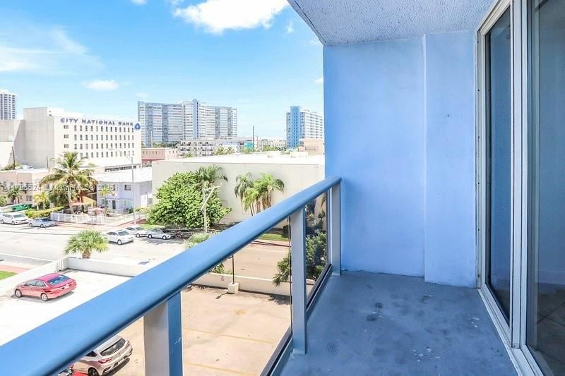 Real estate property located at 401 69th St #505, Miami-dade, 401 Blu Of North Beach Co, Miami Beach, FL