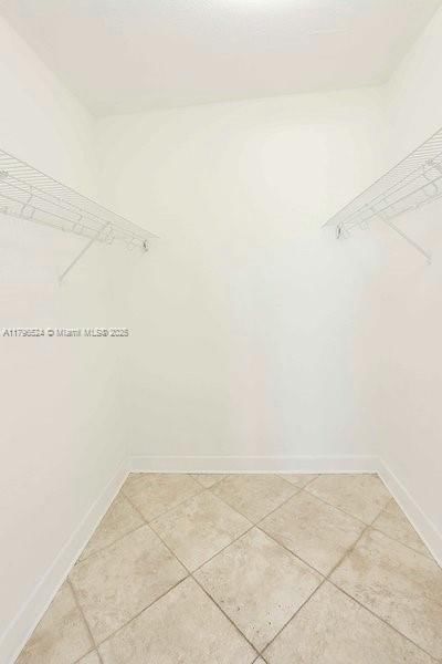 Real estate property located at 401 69th St #505, Miami-dade, 401 Blu Of North Beach Co, Miami Beach, FL