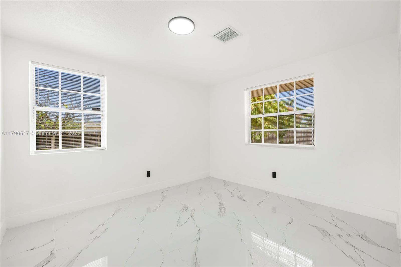 Real estate property located at 10520 160th St, Miami-dade, Fairway Pines, Miami, FL