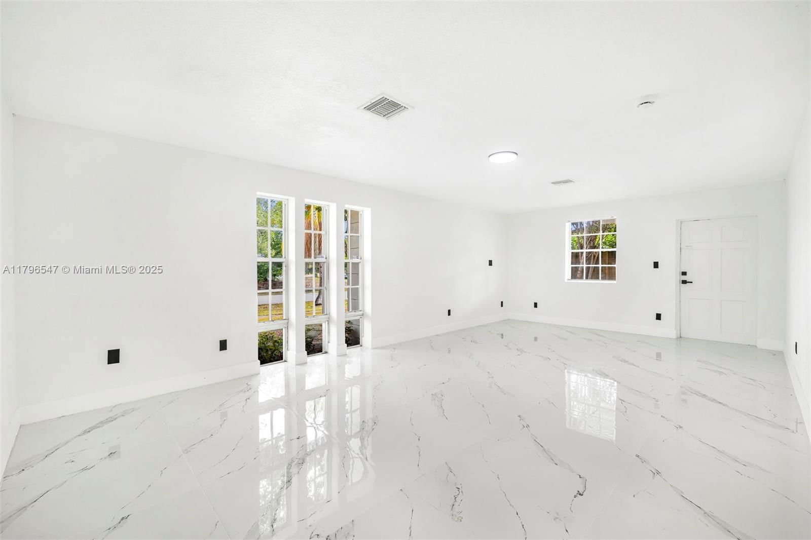 Real estate property located at 10520 160th St, Miami-dade, Fairway Pines, Miami, FL
