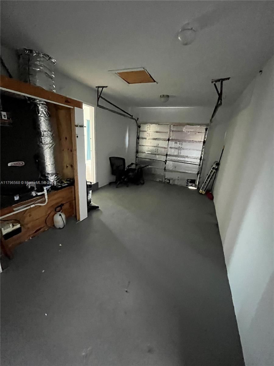 Real estate property located at 9275 185th Ter, Miami-dade, Bel Aire Sec 15, Cutler Bay, FL