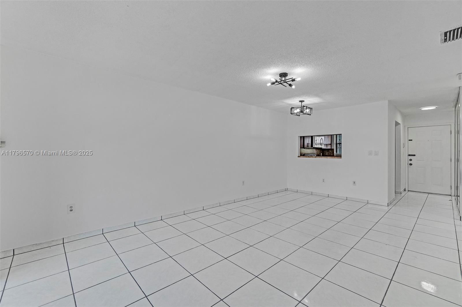 Real estate property located at 6215 24th Ave #203-7, Miami-dade, Flamingo Condo, Hialeah, FL