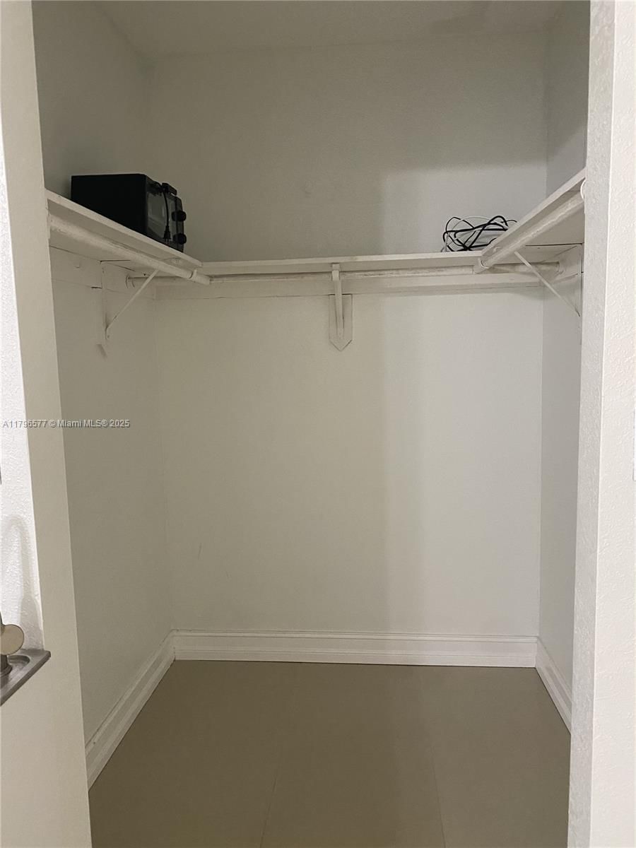 Real estate property located at 14317 296th St, Miami-dade, Salma Lake Ph 1, Homestead, FL