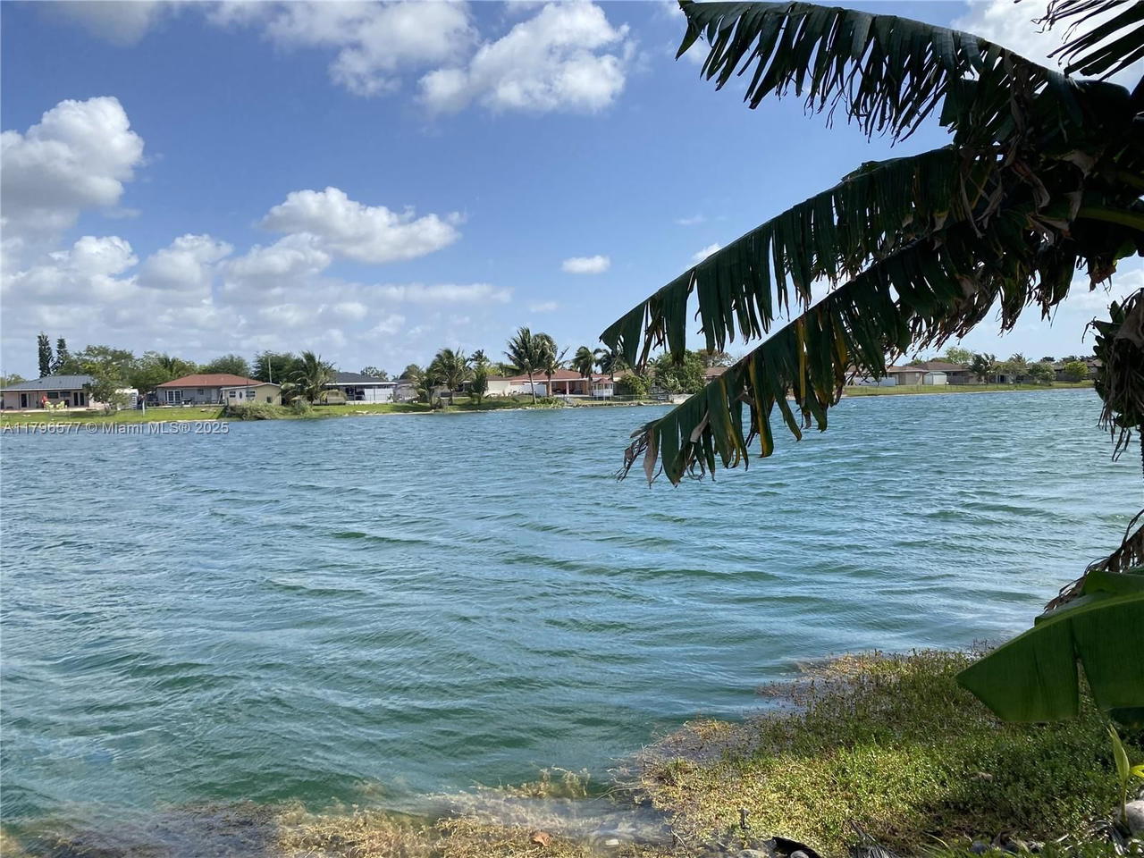 Real estate property located at 14317 296th St, Miami-dade, Salma Lake Ph 1, Homestead, FL
