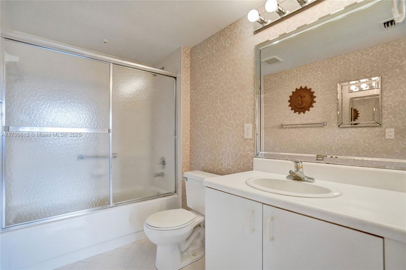Real estate property located at 12750 15th St #411D, Broward, Garfield @ Century Village, Pembroke Pines, FL