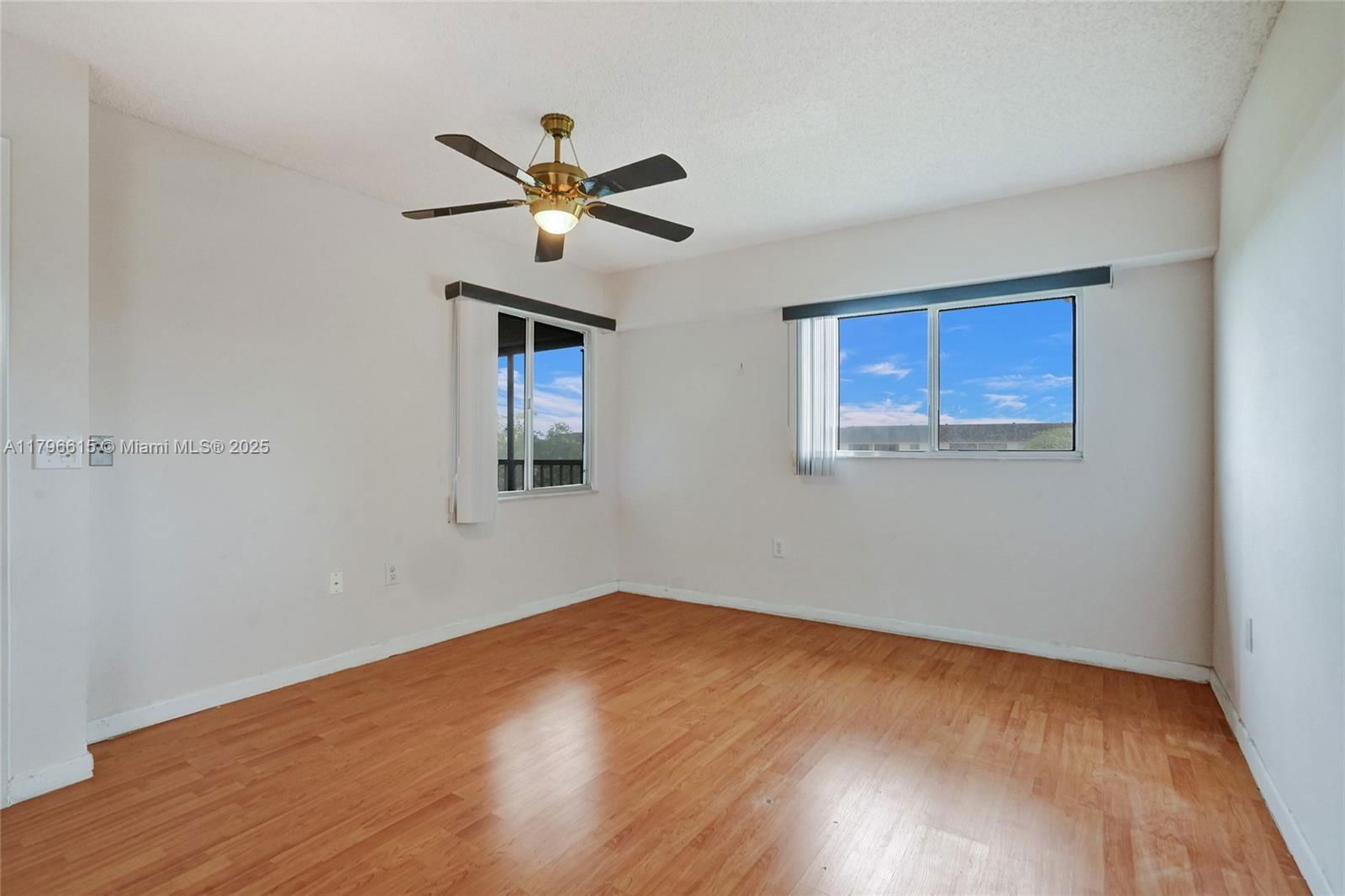 Real estate property located at 12750 15th St #411D, Broward, Garfield @ Century Village, Pembroke Pines, FL