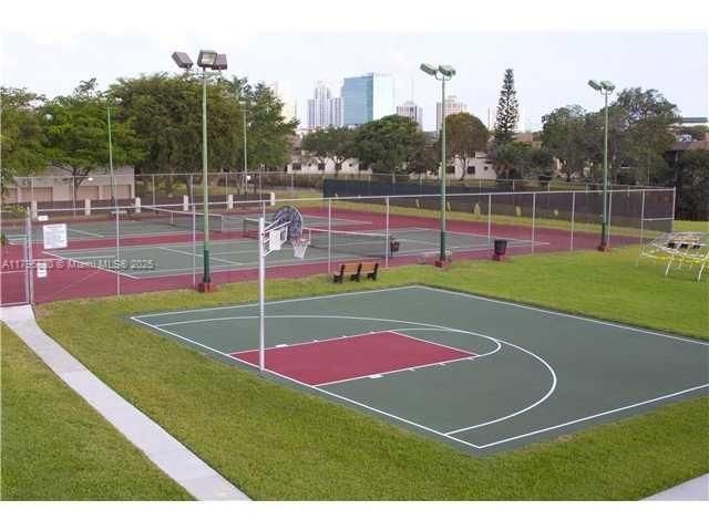 Real estate property located at 7701 Camino Real A-401, Miami-dade, Village Of Kings Creek Co, Miami, FL