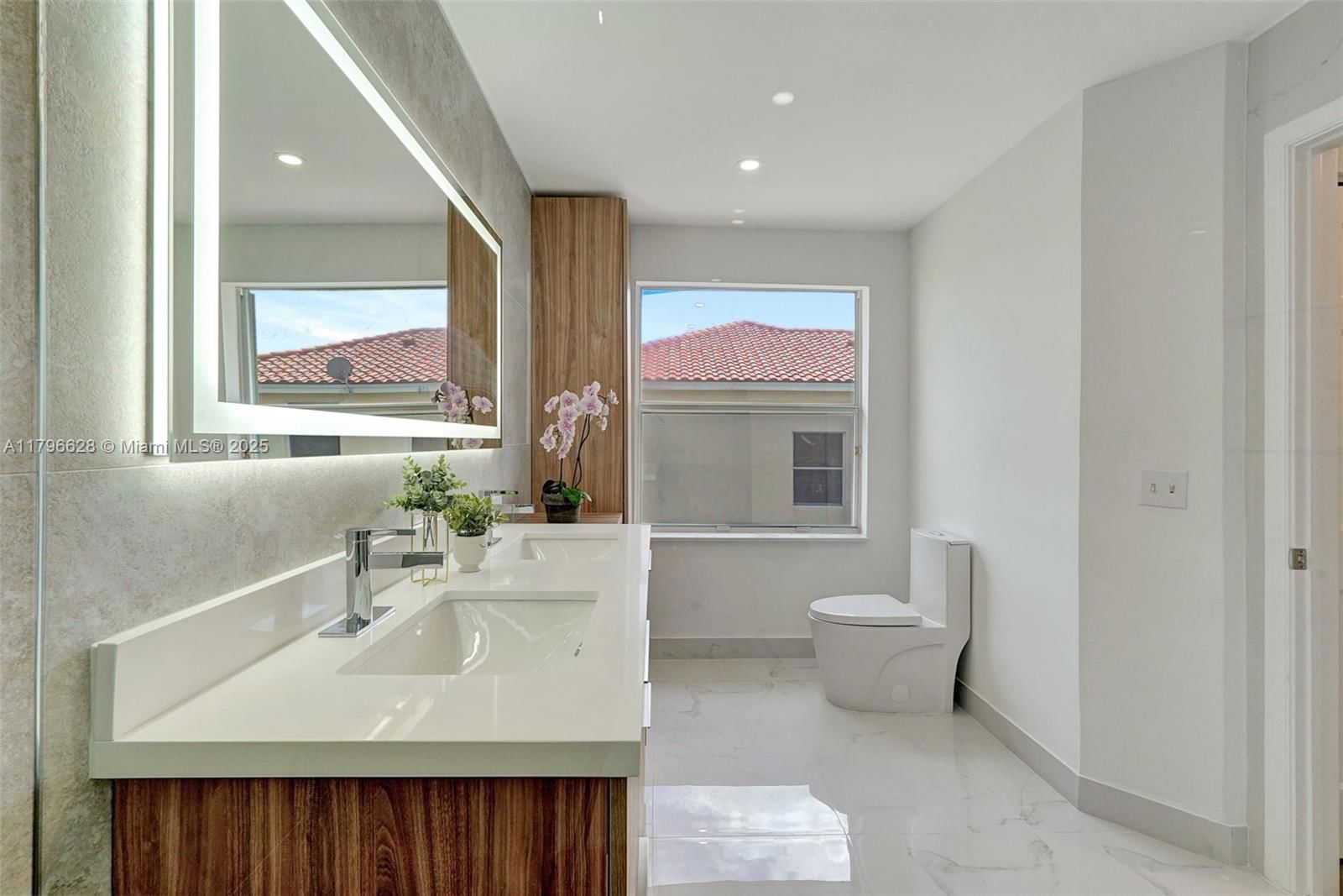 Real estate property located at 16276 29th St, Broward, Silver Isles, Miramar, FL