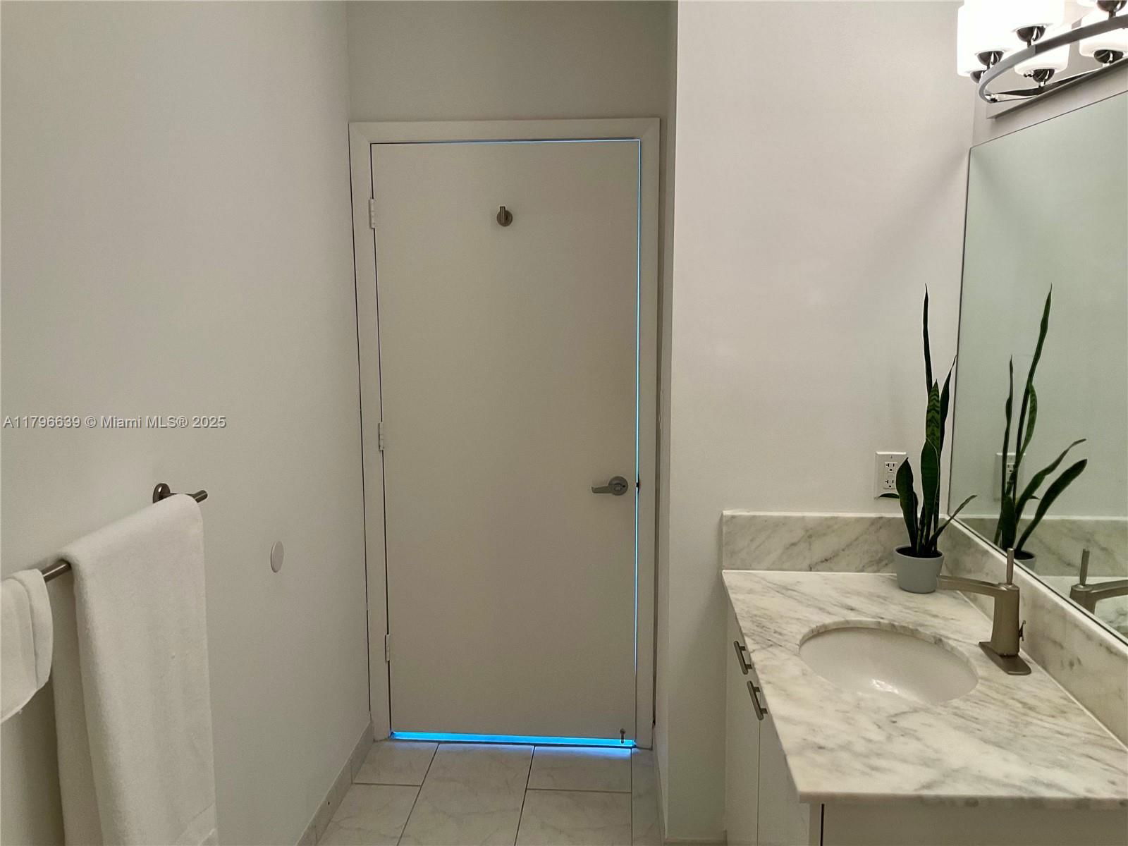 Real estate property located at 133 2nd Ave #3319, Miami-dade, The Loft Downtown Ii Cond, Miami, FL