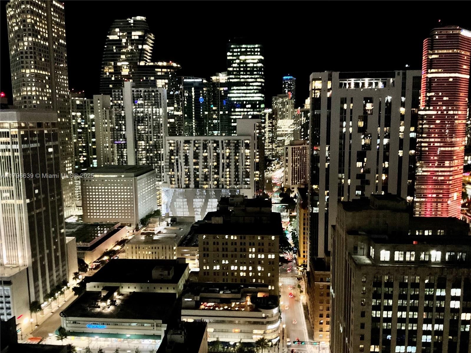 Real estate property located at 133 2nd Ave #3319, Miami-dade, The Loft Downtown Ii Cond, Miami, FL