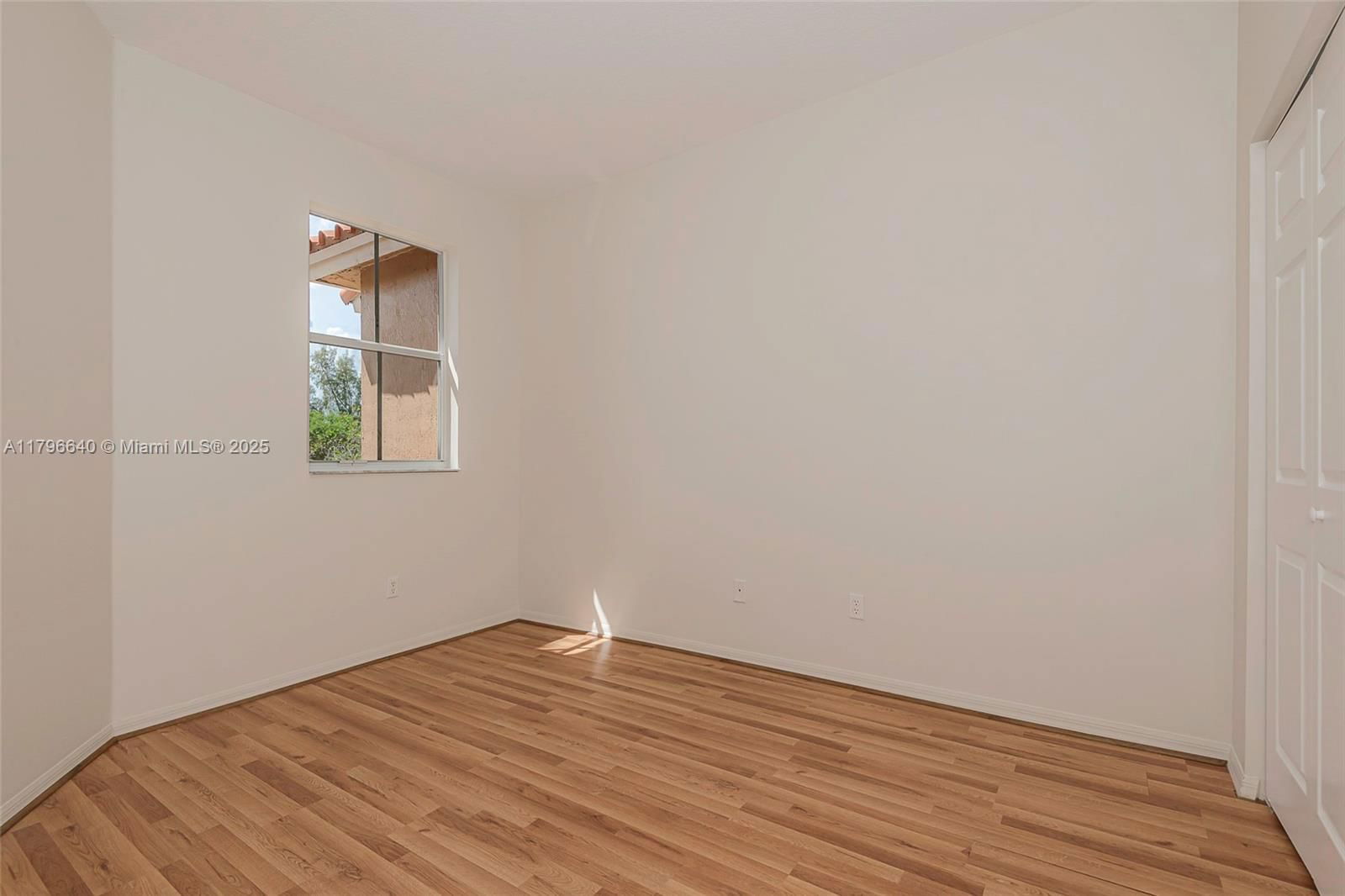 Real estate property located at 4962 White Mangrove Way E #402-4, Broward, Thunderbird Park, Dania Beach, FL