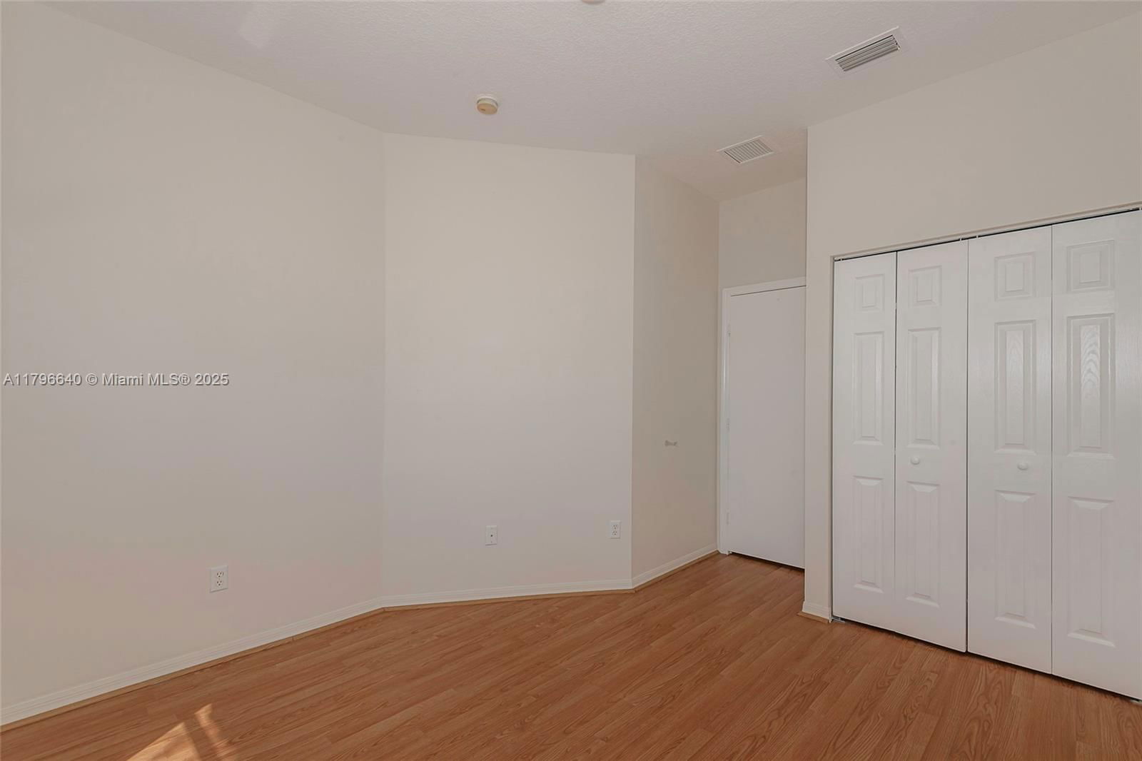 Real estate property located at 4962 White Mangrove Way E #402-4, Broward, Thunderbird Park, Dania Beach, FL